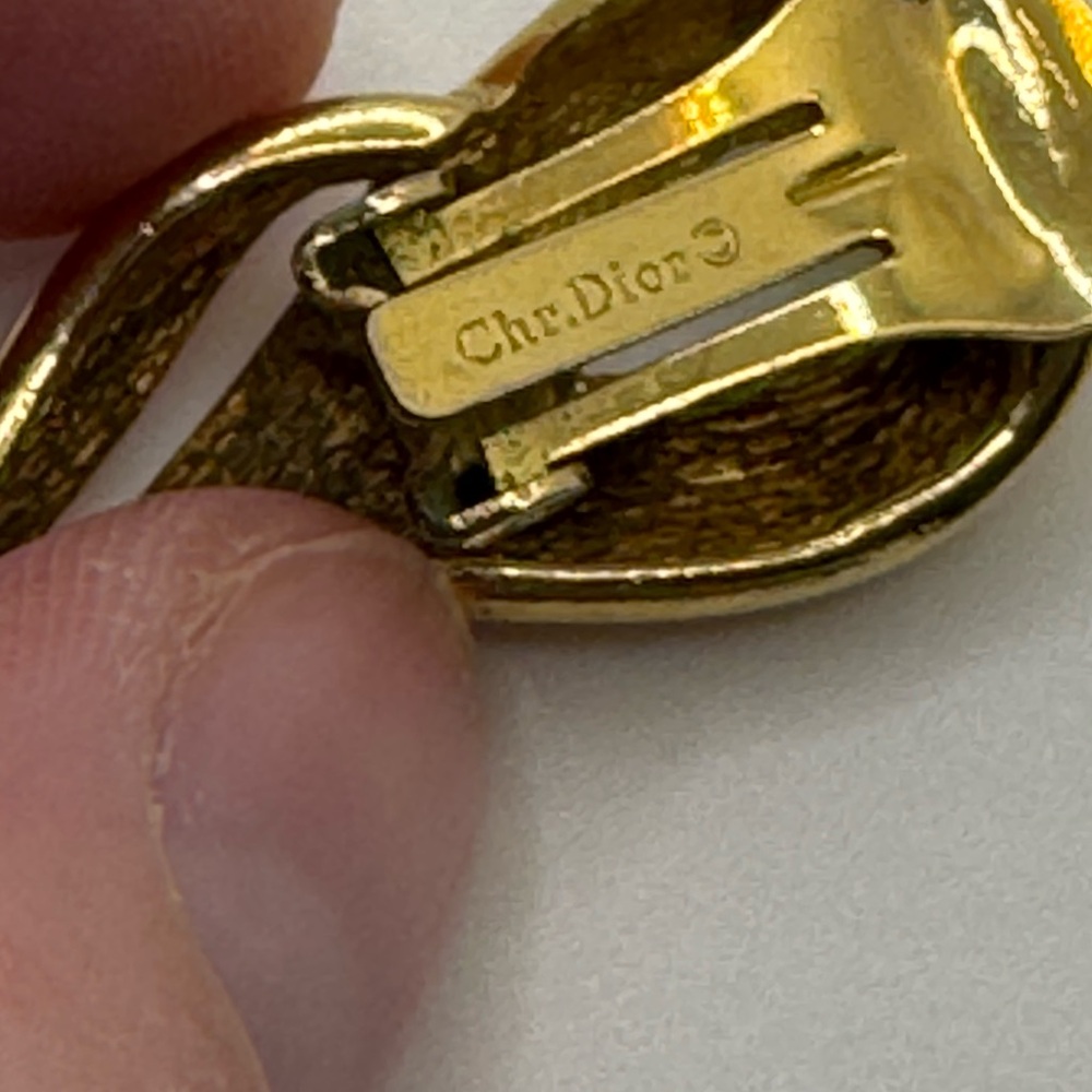 Christian Dior Gold Twist Earrings - Picture 7 of 7